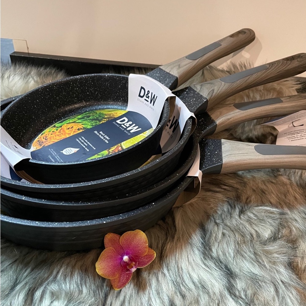 D&W / Palm Skillet Set **Brand New!** - Picture 3 of 3